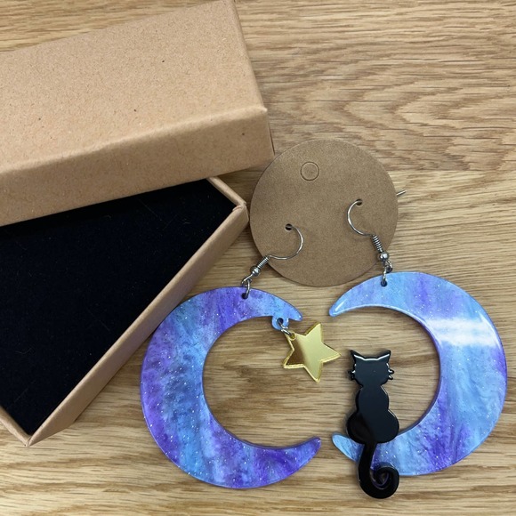 Black Cat Moon Star Purple Earrings Eras Tour Midnights Swiftie Gift w/ Box NEW - Picture 3 of 7